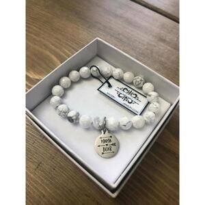 Mama Bear Mala Bracelet - Faceted Howlite stone - Stainless Steel tag charm